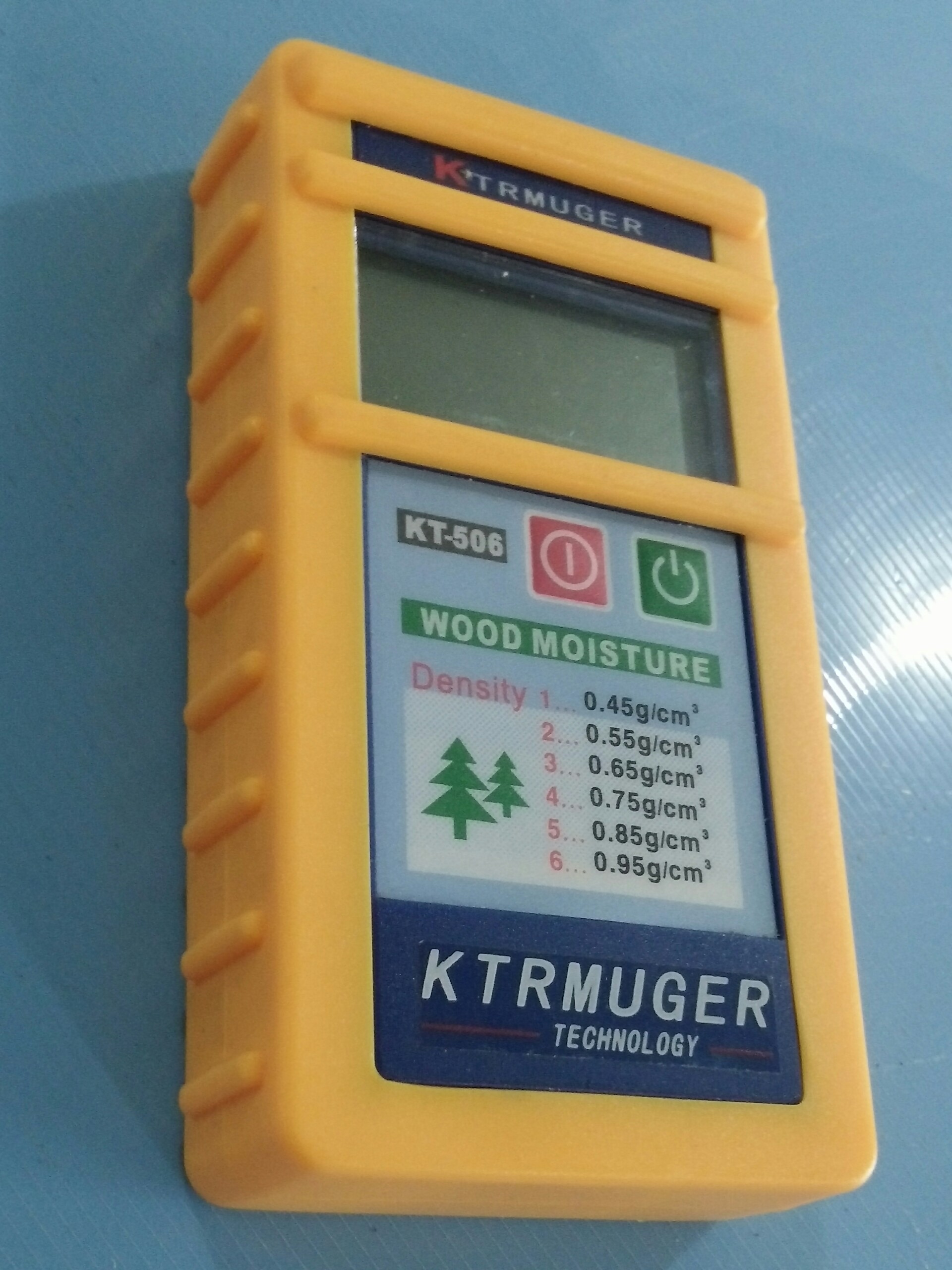 máy đo độ ẩm kt 506